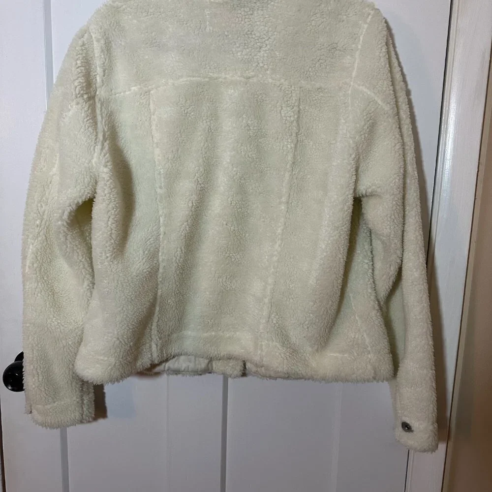 TORRID Trucker Jacket - Faux Shearling White Size 2XL - Picture 6 of 12